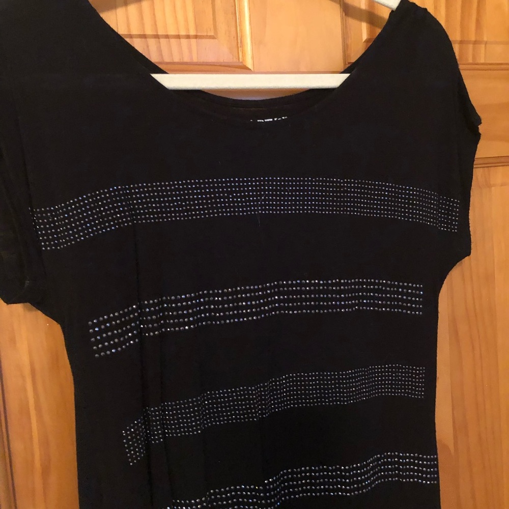 Apt. 9, Women’s black top wit sequins, size S